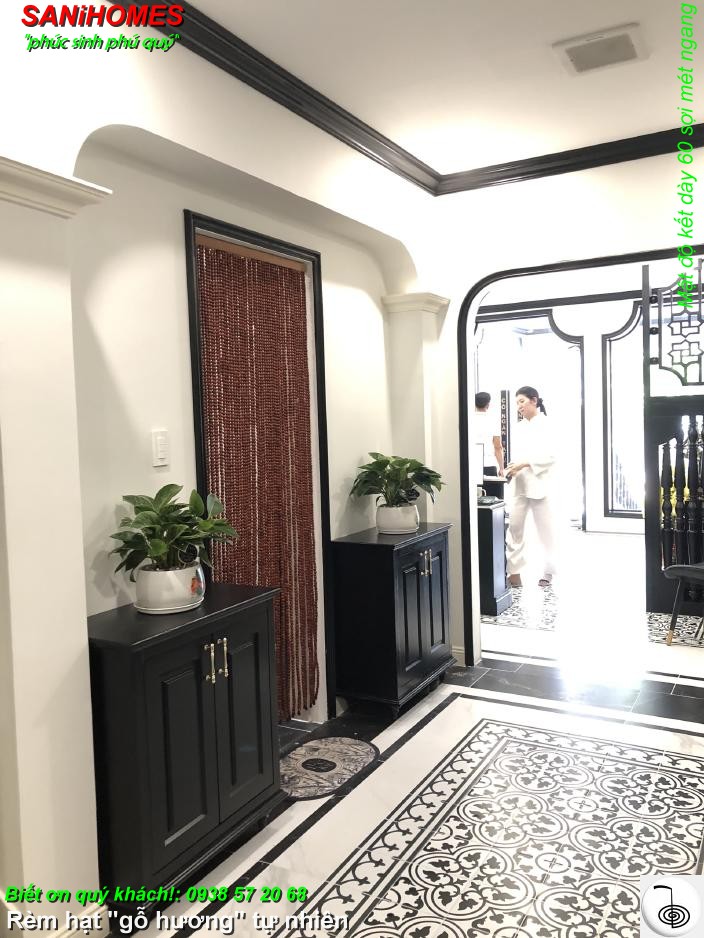 Rèm hạt gỗ hương tự nhiên trang trí khu tiếp đón khách rất sang đẳng cấp